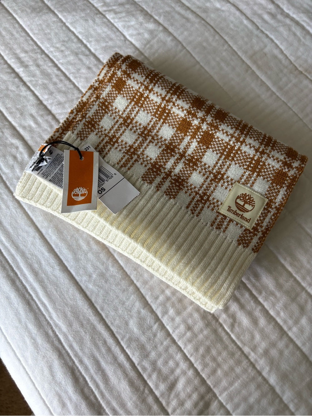 NEW WITH TAGS: Timberland Cream & Caramel Plaid Knit Scarf